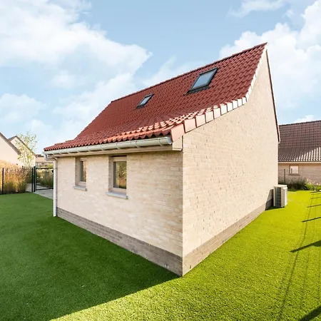 Σπίτι διακοπών In With Garden & Parking